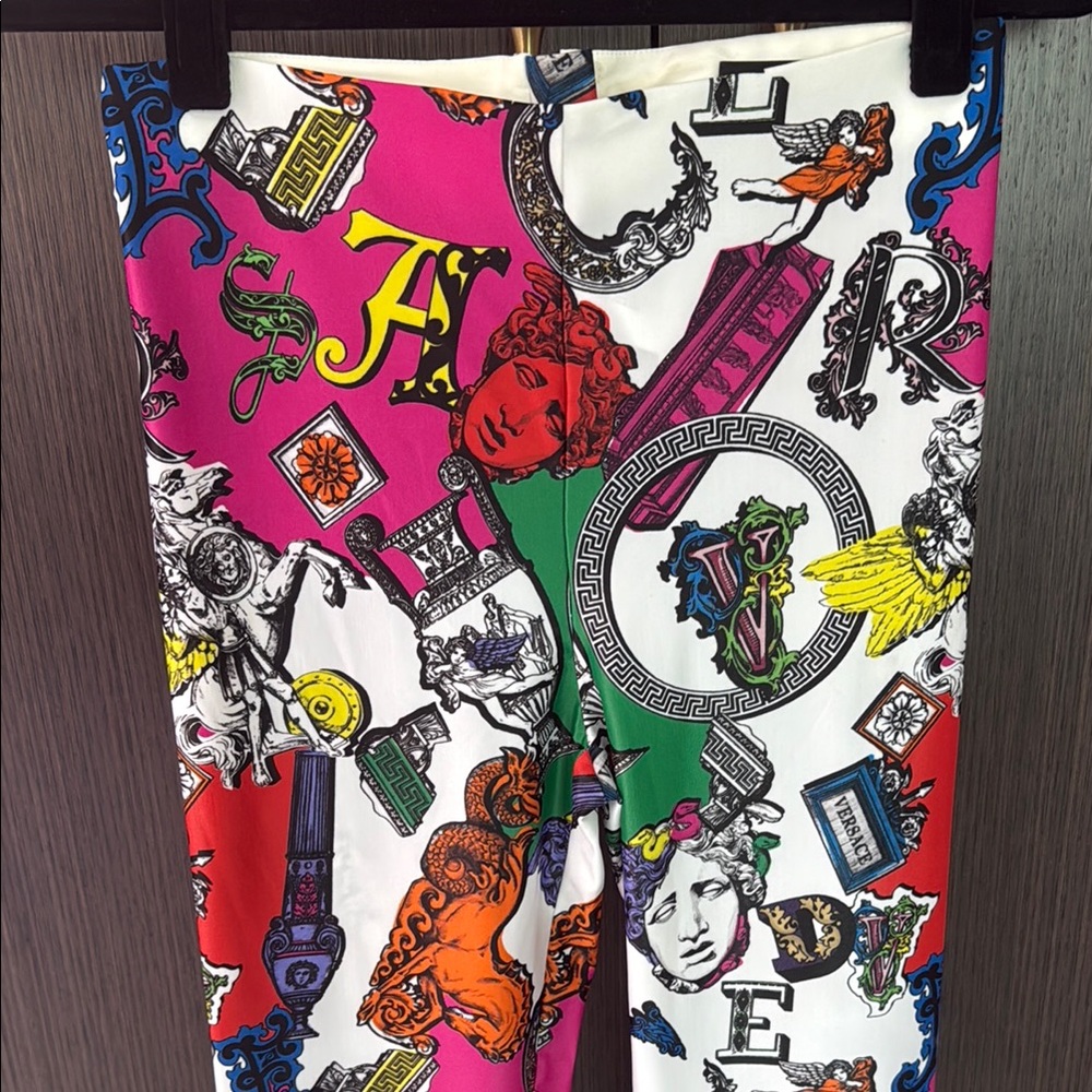 Versace Colorful Artistic Leggings Mint Condition size 40 - Picture 6 of 17